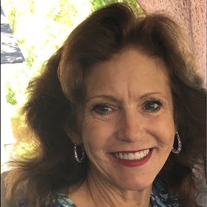 Meet your Posher, Coreena